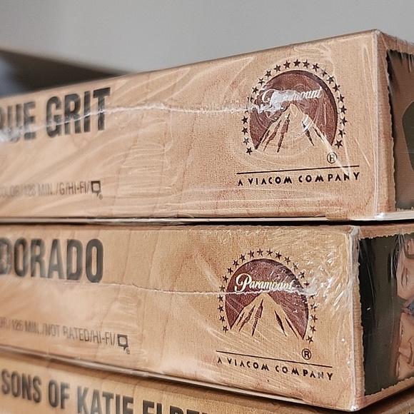 The Duke Collection John Wayne VHS Tapes Sealed NWT - Picture 11 of 12